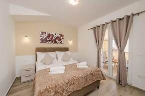 Villa Rea 1 With Heated Pool
