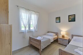 Villa Carnela With Heated Pool