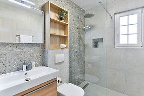 Villa Carnela With Heated Pool