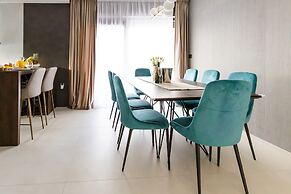 Villa Positiva With Heated Pool