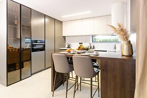 Villa Positiva With Heated Pool