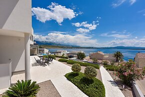 Villa Costabella With Heated Pool