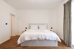 Villa Elaia With Heated Pool