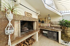 Holiday Home Tranquilla With Heated Pool