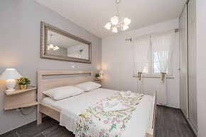 Villa Edena With Heated Pool