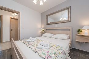 Villa Edena With Heated Pool