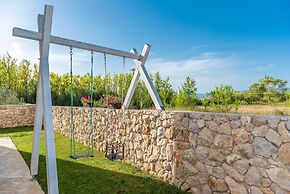 Villa Edena With Heated Pool