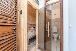 Villa Edena With Heated Pool