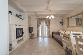 Villa Edena With Heated Pool
