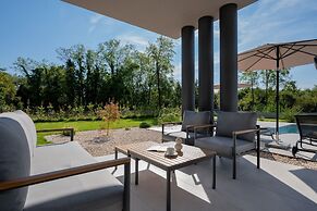 Villa Kalea With Pool