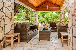 Holiday Home Florendale With Pool