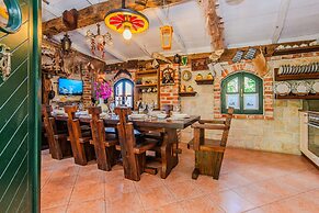Holiday Home Florendale With Pool