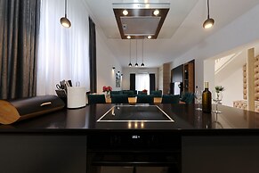 Villa Vallis With Pool