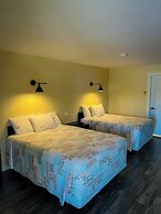 Dolan's Inn & Suites