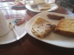 Oasis Guest House Voi