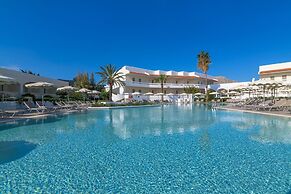 Niriides Hotel