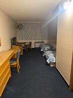 Barnays Motel
