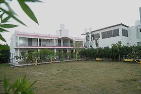 Sonchafa Resort Pauni