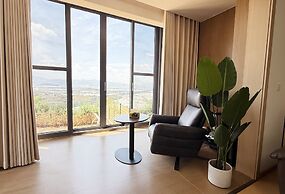 Lakefront 3BRM Holiday Villa in Kunming
