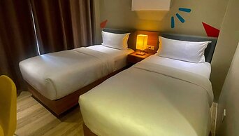 Luxebridge Hotel