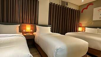 Luxebridge Hotel