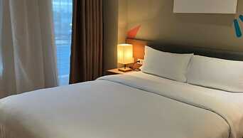 Luxebridge Hotel