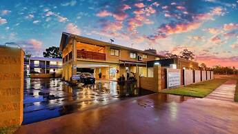 Emerald Gardens Motel and Apartments