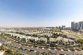 Maison Privee - Refined Studio w/ Top Facilities in Damac Hills