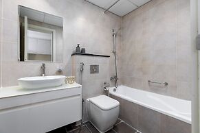 Maison Privee - Refined Studio w/ Top Facilities in Damac Hills