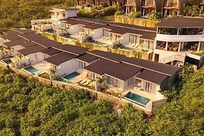 The Siren Resort