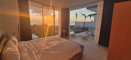 The Siren Resort