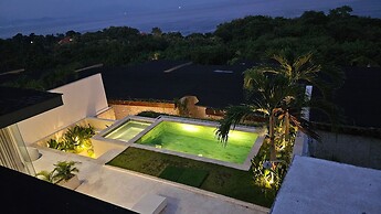 The Siren Resort
