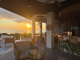 The Siren Resort