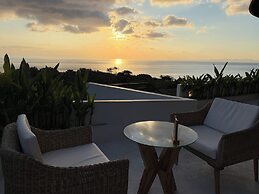 The Siren Resort