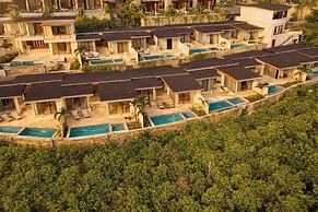 The Siren Resort