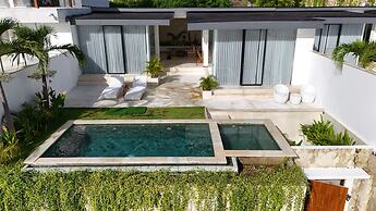 The Siren Resort
