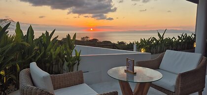 The Siren Resort