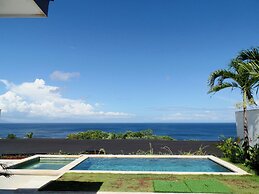 The Siren Resort