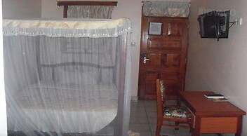 Maghonyi Hotel Voi