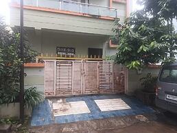 Hotel Kulswamini Inn
