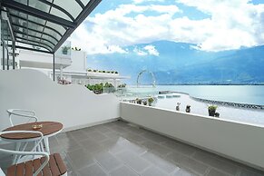 Guiyue Mountain Seaview Hotel