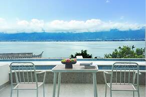 Guiyue Mountain Seaview Hotel