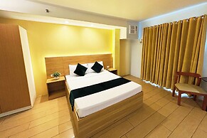 Foura Suites Makati