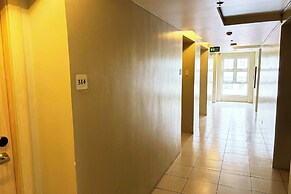 Foura Suites Makati