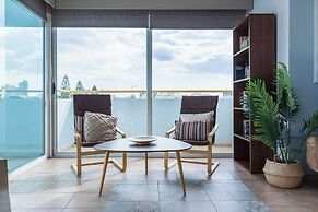 Melograno 2-BR Apt. & Terrace in Larnaca