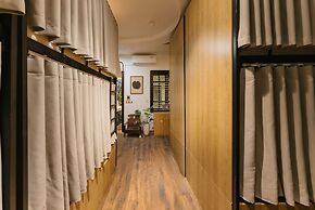 Hanoi Silver Hostel - Mixed Dormitory