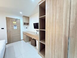 Love Rawai Hotel