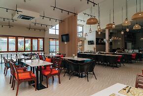 Love Rawai Hotel