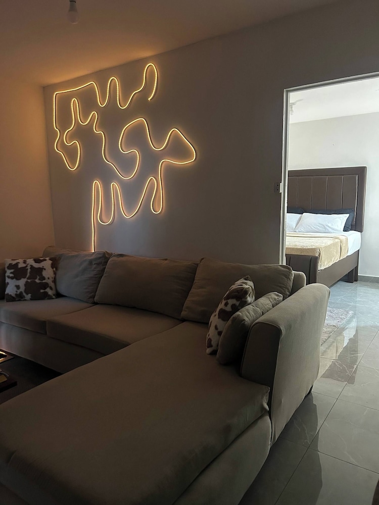 Modern Luxury Condo With Pool Access in Kingston, Jamaica