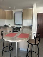 Modern Luxury Condo With Pool Access in Kingston, Jamaica